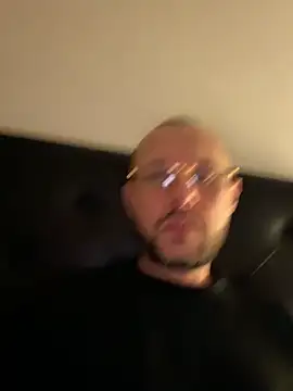 Guitccch online show from March 2026 05:42:01 PM