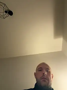 Guitccch online show from February 2026 02:54:02 AM