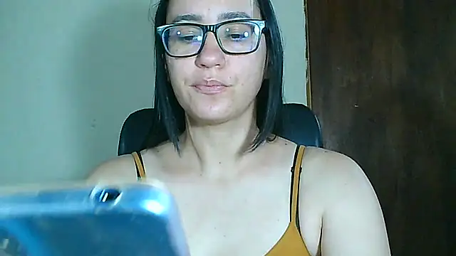 brittanycheeks online show from May 2026 11:31:01 PM