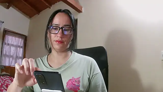 Snapshot of brittanycheeks chatting on March 2026 10:54:02 PM brittanycheeks online show from March 2026 10:54:02 PM