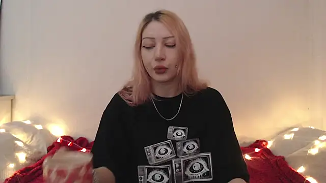 Emily hardcore online show from May 2026 08:18:02 PM