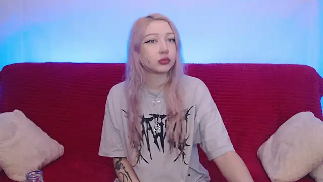 Emily hardcore online show from November 2025 09:18:02 PM