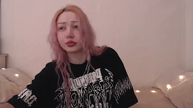 Emily hardcore online show from March 2026 08:41:02 PM