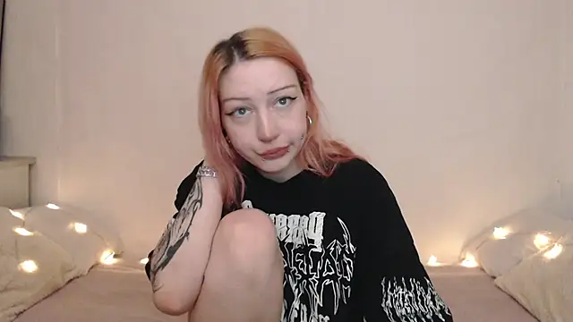 Emily hardcore online show from May 2026 10:24:02 PM