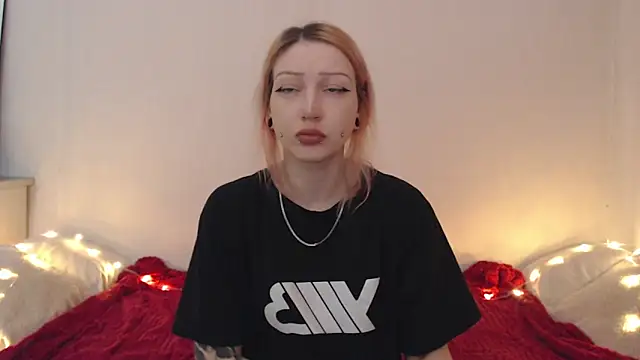 Emily hardcore online show from May 2026 06:47:02 PM