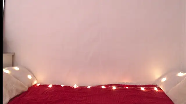 Emily hardcore online show from February 2026 08:30:01 PM