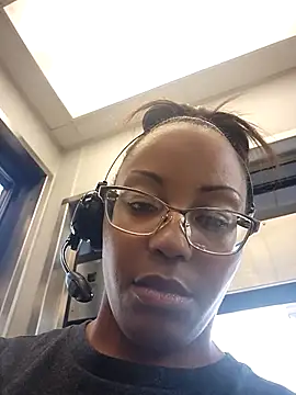 samone9 online show from November 2025 06:24:02 PM