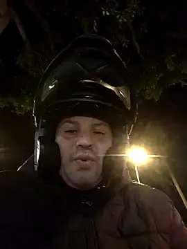 antonioM84 online show from January 2025 10:19:01 PM