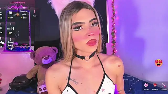 rosedewitt online show from March 2025 01:57:02 PM