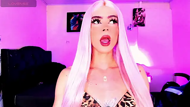 rosedewitt online show from April 2026 03:57:02 AM