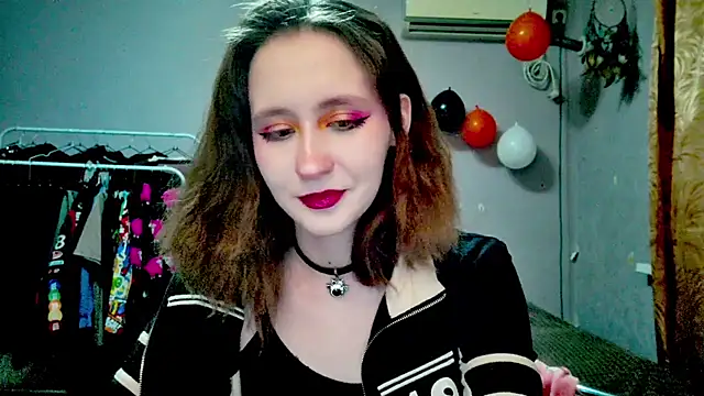 JoannaTompson online show from November 2025 12:09:01 AM