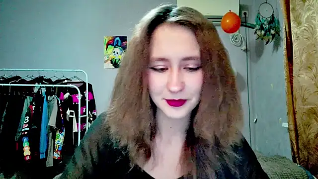 JoannaTompson online show from November 2025 01:33:02 PM