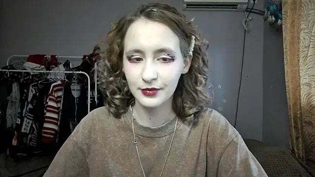 JoannaTompson online show from January 2025 06:09:01 AM