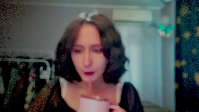 JoannaTompson online show from June 2026 02:53:01 AM