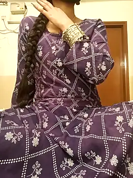 Snapshot of Ruchi-34 chatting on March 2026 10:00:02 PM Ruchi-34 online show from March 2026 10:00:02 PM