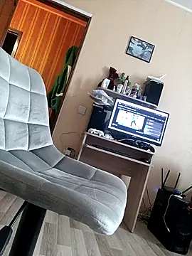 Pen Janis online show from April 2026 12:29:02 PM