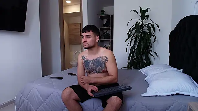 Aron-santoro online show from March 2026 05:03:01 PM