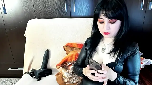 DaisyMun online show from May 2026 04:27:01 AM