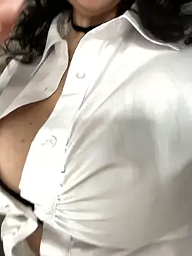 Katie-n online show from February 2026 07:30:01 AM