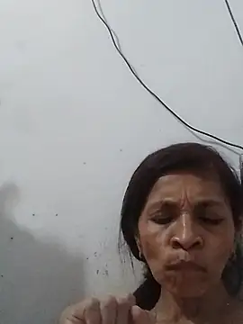 soltrinidad online show from November 2025 04:16:01 AM