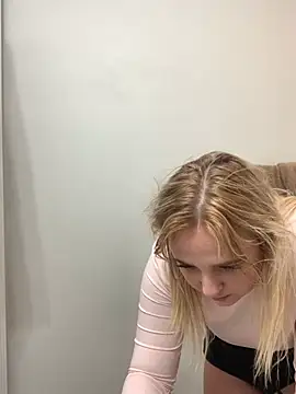 cammy2 online show from February 2025 03:34:02 AM
