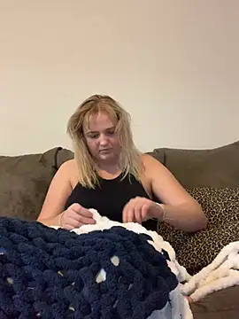 cammy2 online show from February 2025 08:13:02 PM