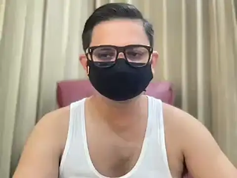 Snapshot of slavekinky001 chatting on February 2025 08:31:01 PM slavekinky001 online show from February 2025 08:31:01 PM