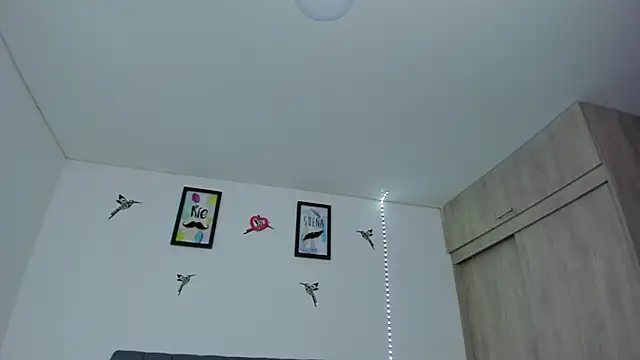 im sarah34 online show from March 2026 05:47:01 AM