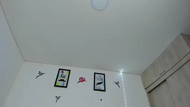 im sarah34 online show from March 2026 09:03:02 AM