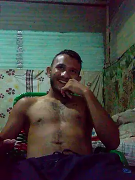 Snapshot of brayan7132 chatting on June 2026 04:17:01 AM brayan7132 online show from June 2026 04:17:01 AM
