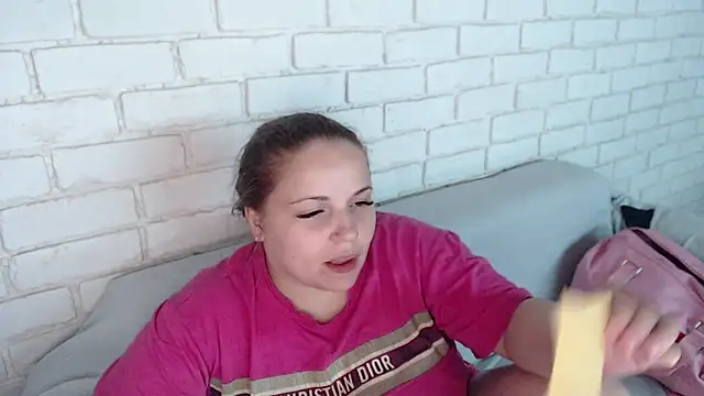 Snapshot of Crazyy_girl_ chatting on June 2026 03:24:01 PM Crazyy girl online show from June 2026 03:24:01 PM