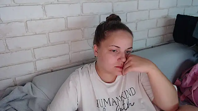 Snapshot of Crazyy_girl_ chatting on September 2025 03:39:02 PM Crazyy girl online show from September 2025 03:39:02 PM