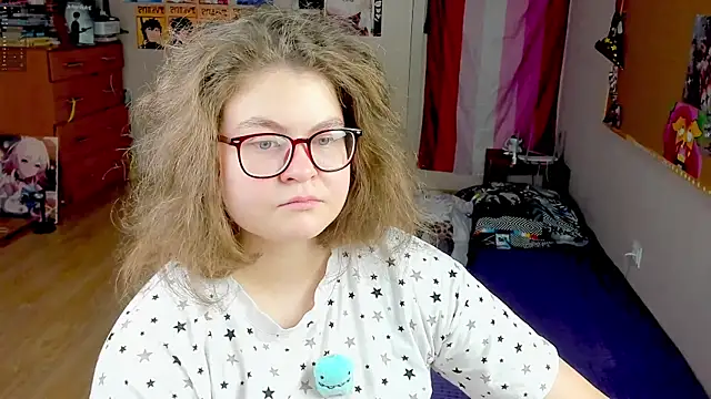 Sashy Way online show from December 2025 10:19:02 AM