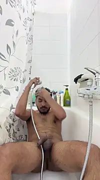 Snapshot of vinzpnr210 chatting on December 2024 02:27:01 PM vinzpnr210 online show from December 2024 02:27:01 PM