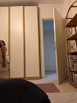 Snapshot of vinzpnr210 chatting on January 2025 02:47:02 PM vinzpnr210 online show from January 2025 02:47:02 PM