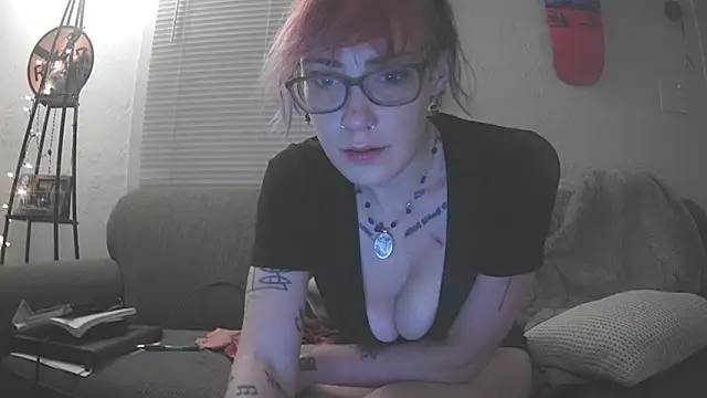 Snapshot of Emily0903 chatting on May 2026 02:04:01 AM Emily0903 online show from May 2026 02:04:01 AM