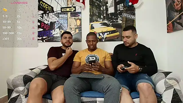 hott dicks online show from December 2024 06:26:02 PM