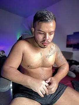 Snapshot of Naughty_Charly chatting on January 2026 03:30:01 PM Naughty Charly online show from January 2026 03:30:01 PM