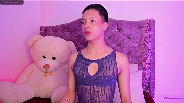 Snapshot of Marck_rousse1 chatting on January 2025 12:59:02 PM Marck rousse1 online show from January 2025 12:59:02 PM