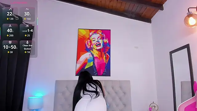 Snapshot of KristalFoxx chatting on November 2025 12:06:01 PM KristalFoxx online show from November 2025 12:06:01 PM