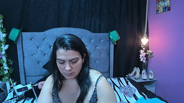 martina foxy  online show from March 2025 06:14:01 PM