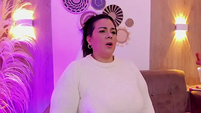 martina foxy  online show from November 2025 12:16:01 PM