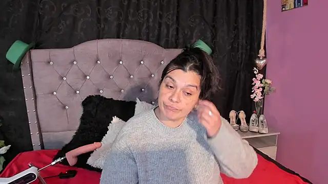 martina foxy  online show from March 2025 07:35:02 PM