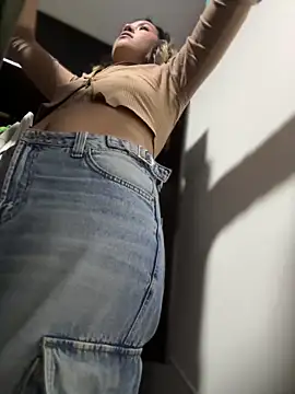 Mila Morgan online show from February 2025 12:43:01 AM