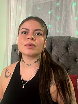 Snapshot of ivanna_rivera chatting on November 2025 04:23:01 PM ivanna rivera online show from November 2025 04:23:01 PM