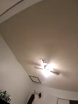 Snapshot of Kummmonster chatting on October 2025 09:56:02 AM Kummmonster online show from October 2025 09:56:02 AM