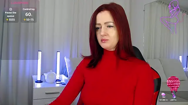 Snapshot of ElisaJane chatting on February 2025 11:01:02 PM ElisaJane online show from February 2025 11:01:02 PM