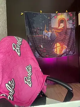 Molly  Moon online show from January 2026 06:40:01 AM