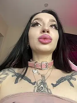 Molly  Moon online show from June 2026 04:01:01 AM