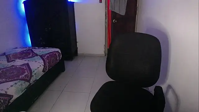 Snapshot of Sxntisaul__ chatting on February 2025 05:23:02 PM Sxntisaul online show from February 2025 05:23:02 PM